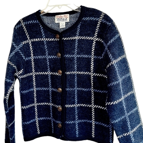 VTG Tally Ho 100% Wool Button Cardigan Sweater Blue Small Made in Hong Kong EUC - Picture 4 of 10
